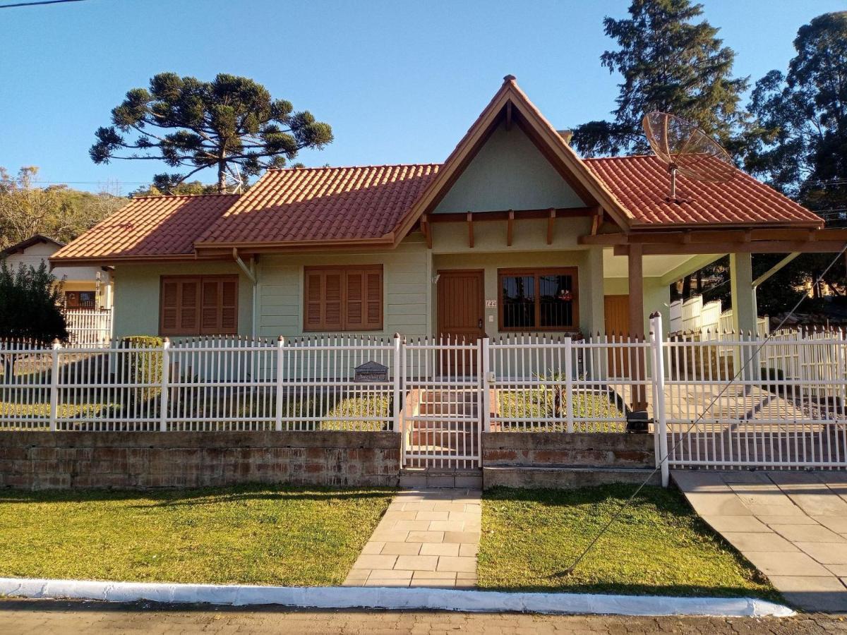 Casa Do Vale Villa Gramado Exterior photo